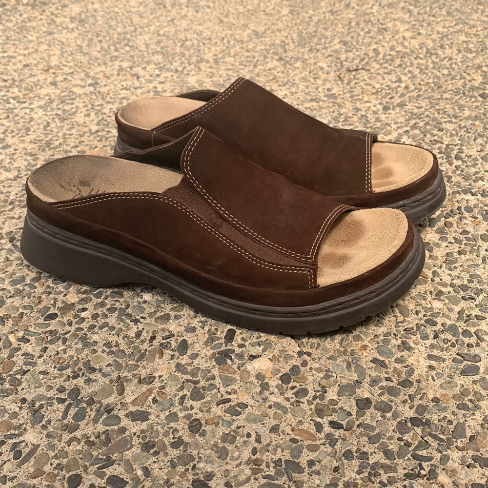 White Mountain 90s Y2K Women Chunky Platform Brown Suede Slip On Sandals Slide 8 - Picture 4 of 14